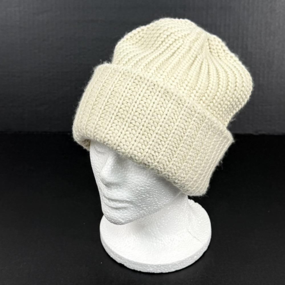 Urban Outfitters Apres Ski Beanie Cap Hat Toque Winter Chunky Knit Acrylic Ivory